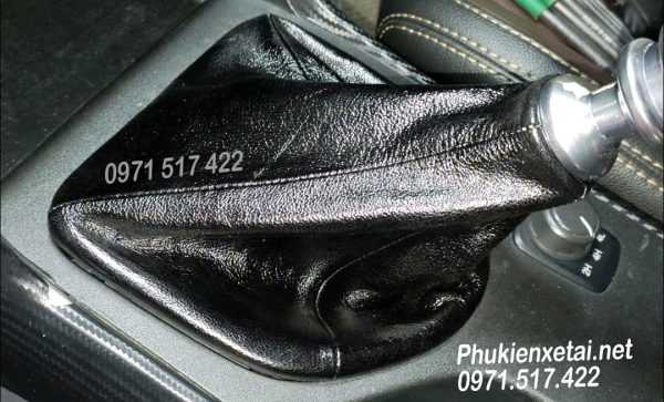 Chụp bụi cần số BT50